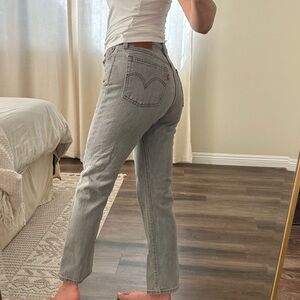 Levi's Wedgie Women's Straight Leg Jeans in Light Gray